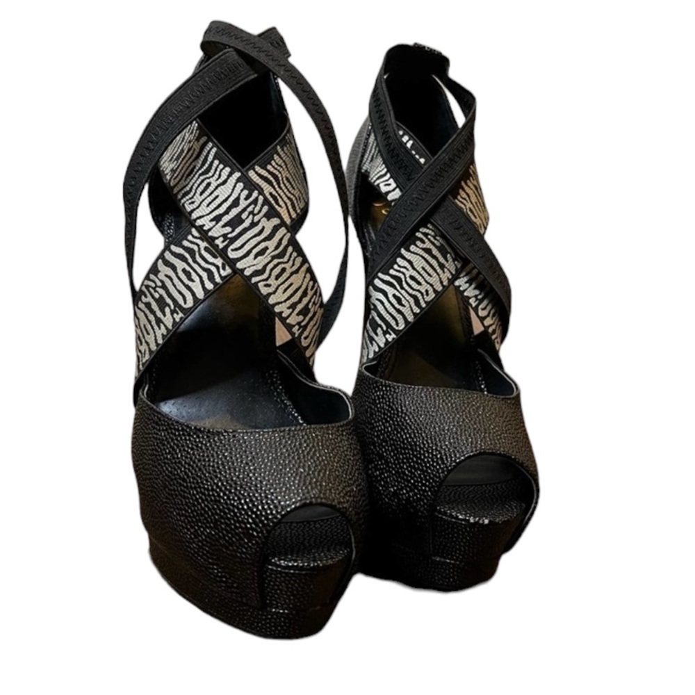 Colin Stuart black platform shoe size 10B #42